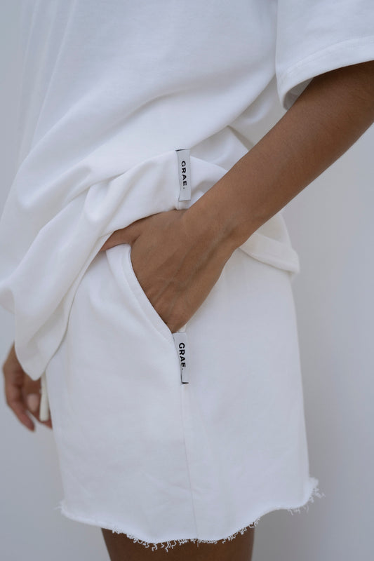 Oversized Shorts White